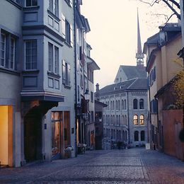 Die Kirchgasse in Zürich