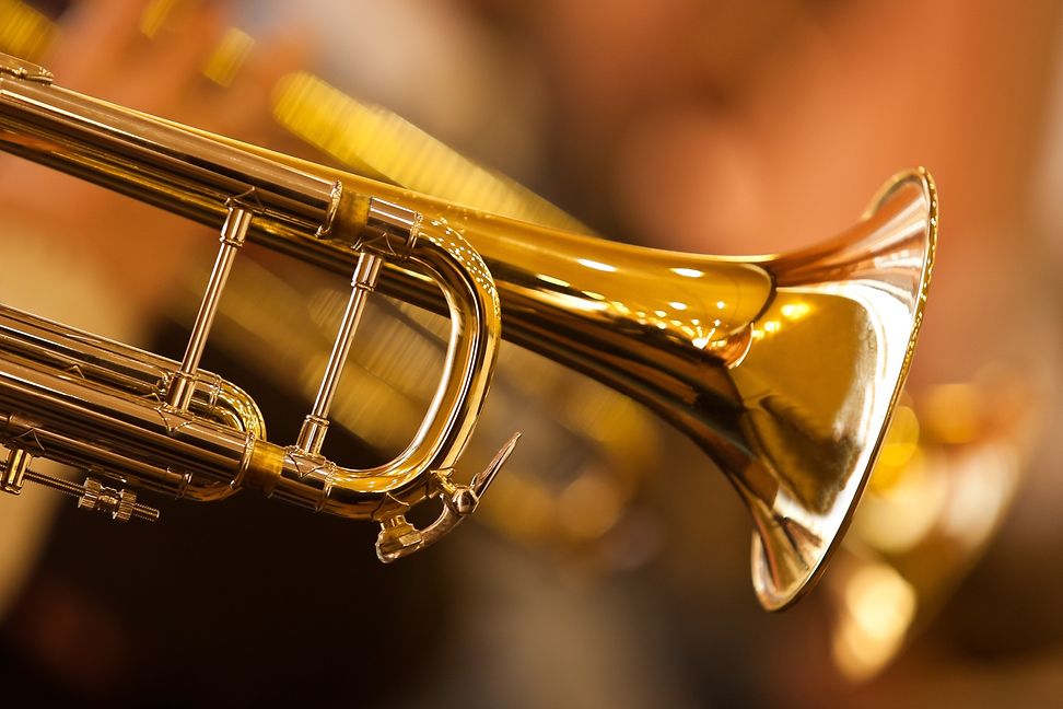 Trumpets may give a wrong signal