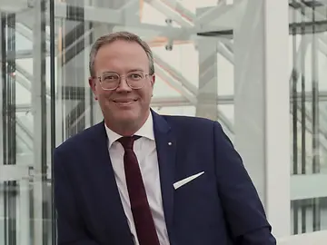 Jens Ennenbach, Business Area Head, Dusseldorf