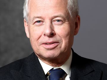 S.A.S. le Prince Philipp de Liechtenstein Honorary Chairman LGT